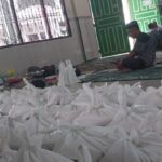 UPZ Masjid Handayani Salurkan Zakat Beras 1,02 Ton dan Uang Rp 9,4 Juta